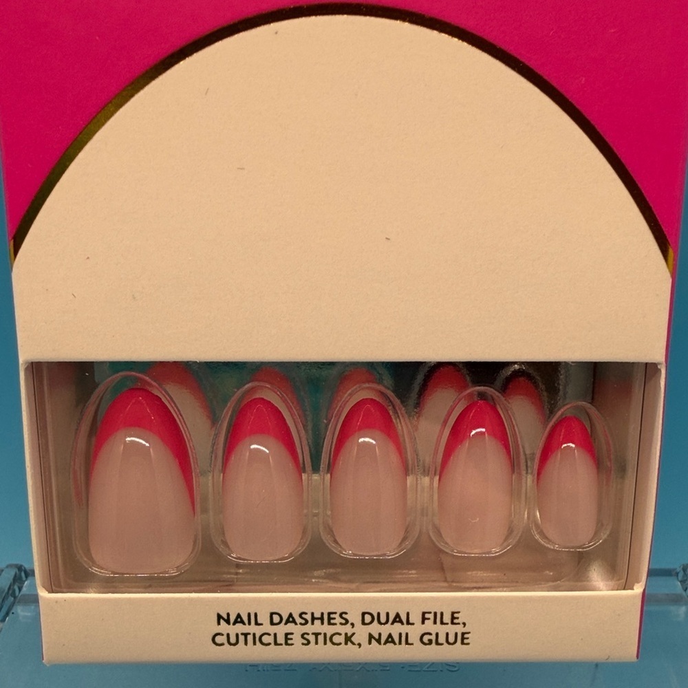 Red Aspen Pink Press-On Nails - Picture 2 of 5